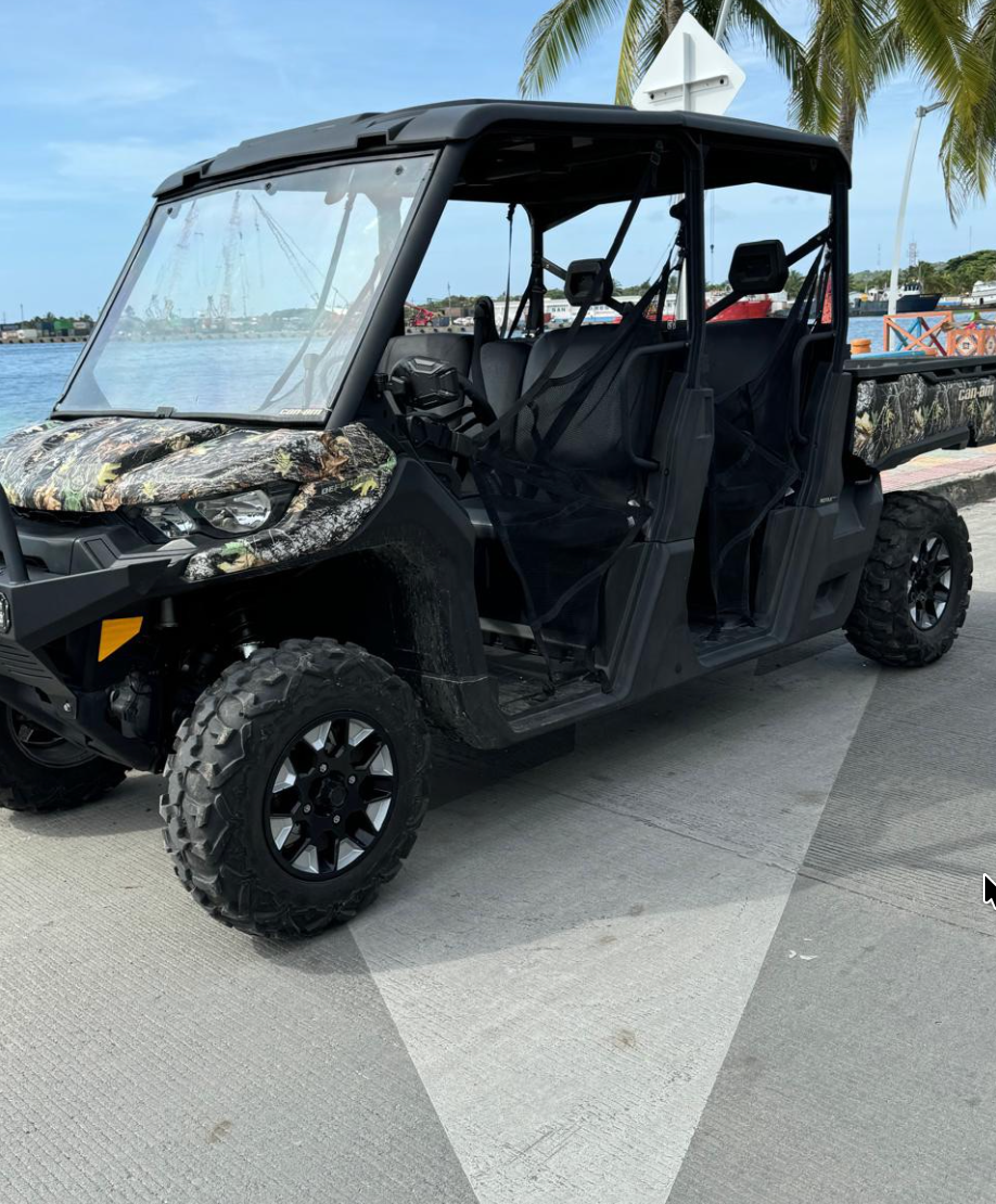 Canam 1000 con Sonido