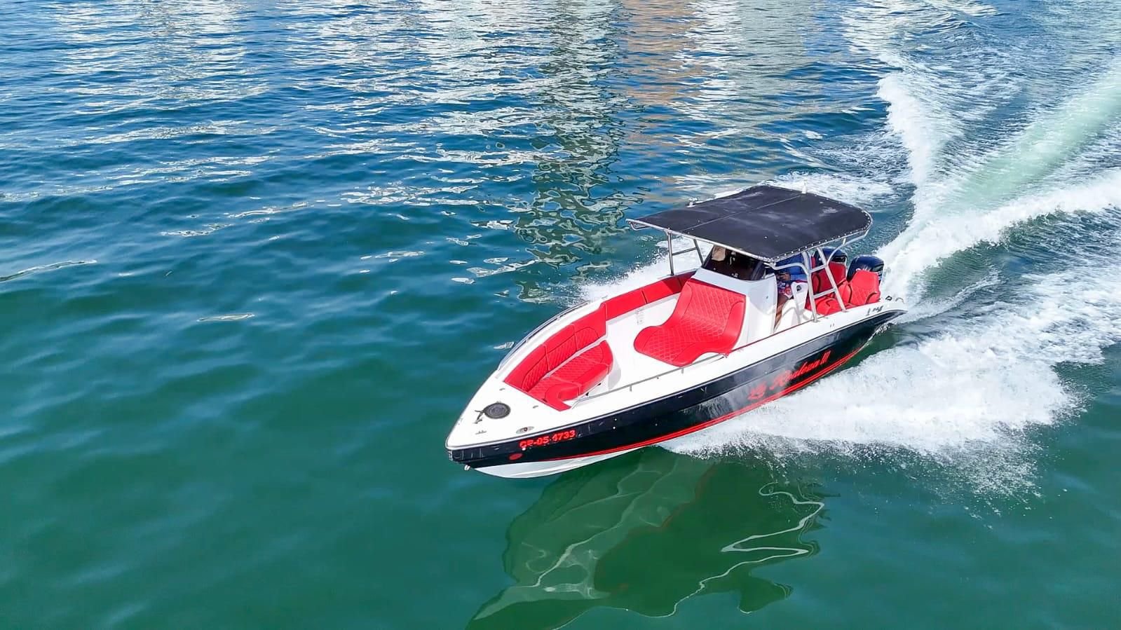 BOTE DEPORTIVO LA REALEZA III 29 FT CARTAGENA